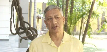 पाकिस्तान की तबाही की जड़ उसकी सेना और ISI: पूर्व DGP एसपी वैद