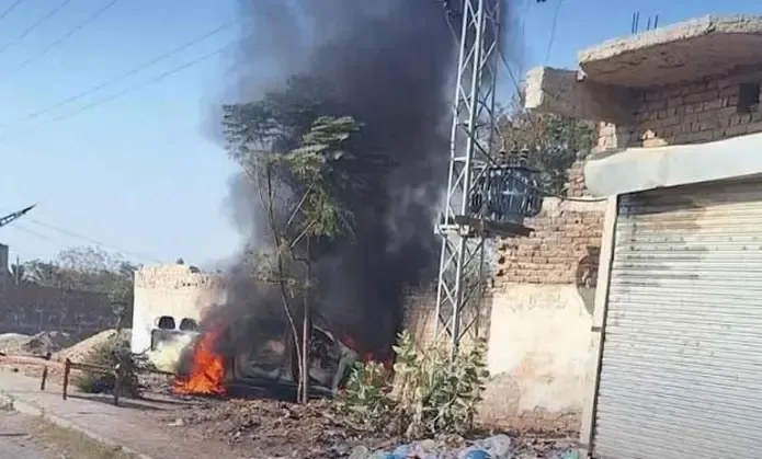 क्या पाकिस्तान के केपी में असिस्टेंट कमिश्नर के वाहन पर हमला हुआ?