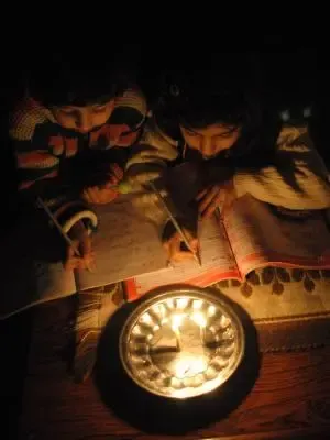 Major Decrease in Electricity Prices Announced by Pakistan PM
