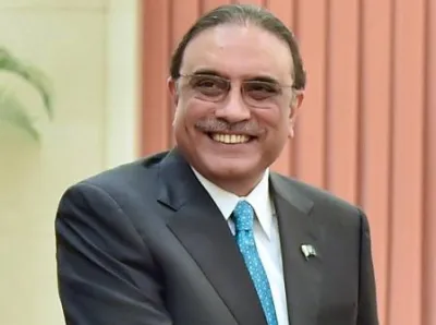 क्या पाकिस्तान के राष्ट्रपति आसिफ अली जरदारी ने 27वें संविधान संशोधन विधेयक को मंजूरी दी?