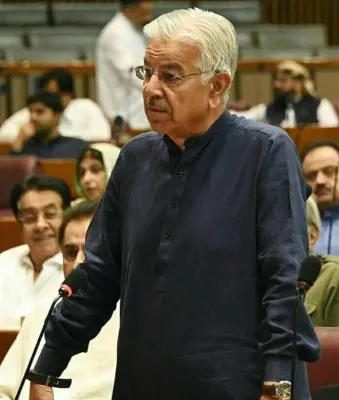 केवल बयानों से जंग जीतने का दावा करने वाले ख्वाजा आसिफ, कर रहे खुली जंग का ऐलान,  सुर 'दमा-दम मस्त कलंदर' का!
