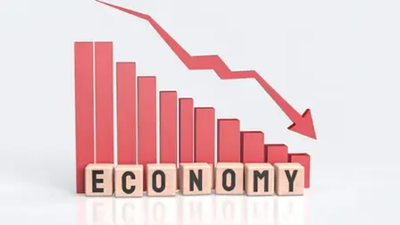 Why Does Pakistan’s Investment-GDP Ratio Remain the Lowest in Asia?