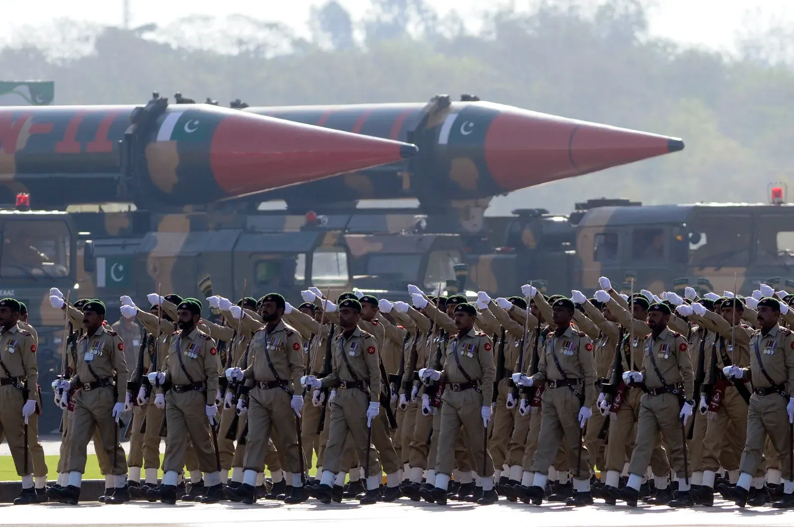 Pakistan's nuclear 'First Use' doctrine and sole-officer command raise global alarm