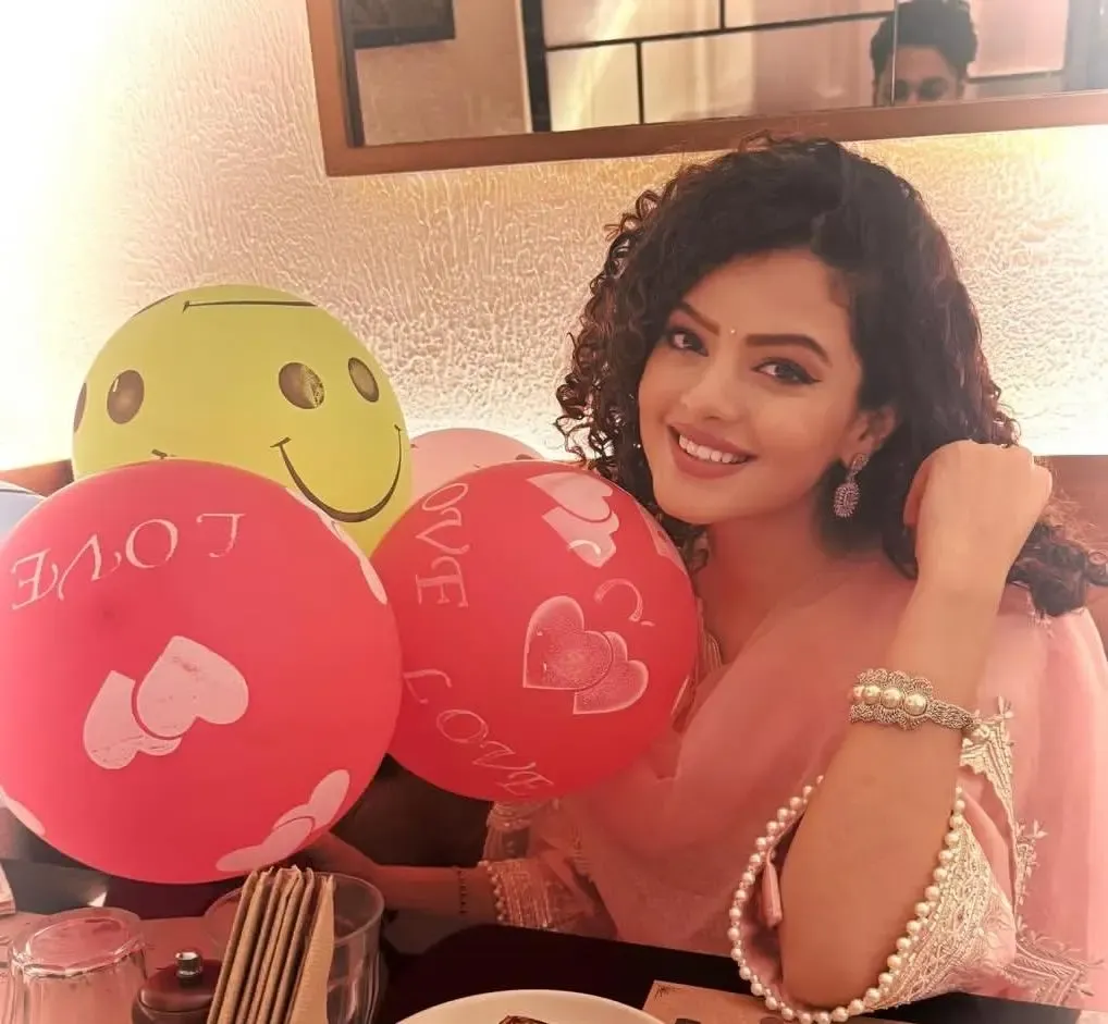 Palak Muchhal Expresses Heartfelt Thanks on Her Birthday Celebration