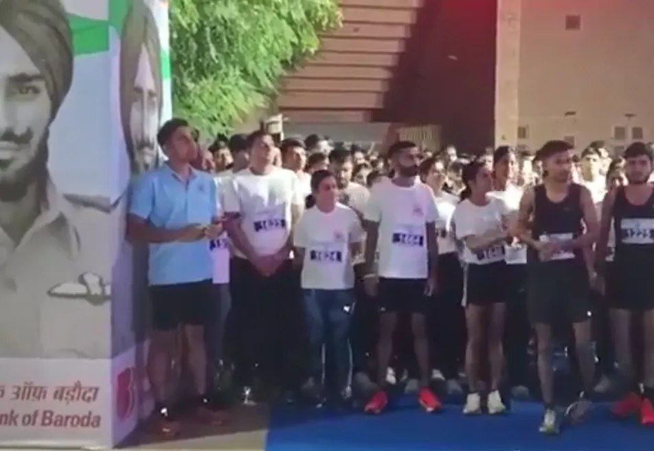 क्या परमवीर निर्मलजीत सिंह सेखों की याद में ‘सेखों इंडियन एयर फोर्स मैराथन’ आयोजित की गई?