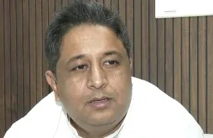 विपक्ष की मकर द्वार राजनीति से संसद बाधित, चर्चा के बजाय बाहर प्रदर्शन कर रहे : आरएलडी सांसद चंदन चौहान 