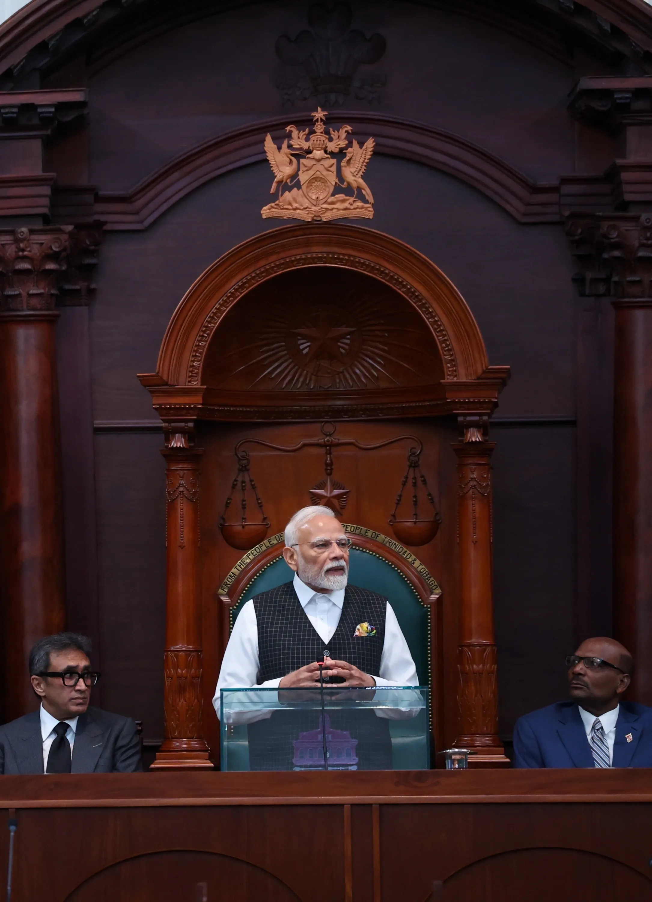How did Parliamentarians in Trinidad & Tobago respond to PM Modi's historic speech?