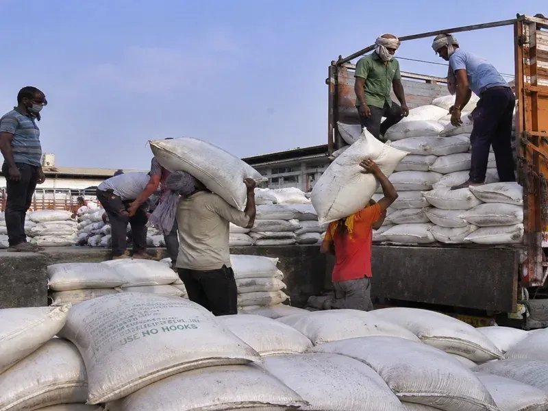 Sugar export ban rollback demanded by parties, farmer groups in Maharashtra