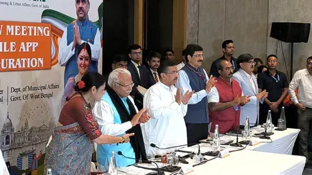 पश्चिम बंगाल में 'स्वच्छ' ऐप लॉन्च: 10 नगरपालिकाओं से शुरू होगा पायलट, मनोहर लाल ने किया शुभारंभ