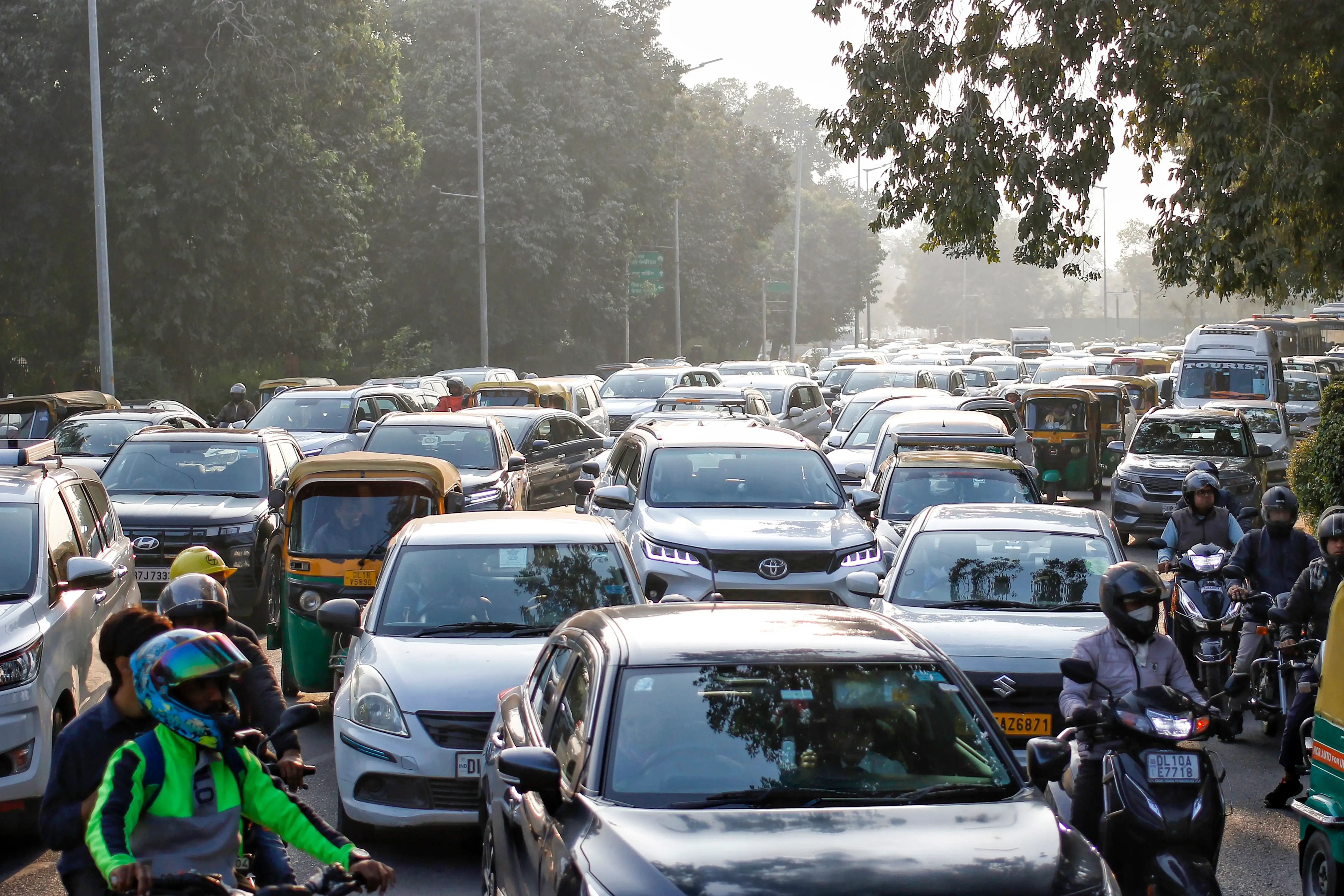 क्या पश्चिम बंगाल के एनएच 12 पर ट्रैफिक जाम की समस्या बढ़ती जा रही है?