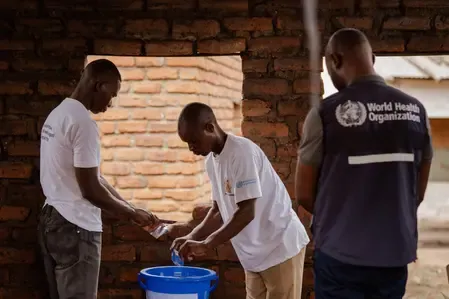 पश्चिम और मध्य अफ्रीका में 80 हजार बच्चों को हैजा का खतरा, संयुक्त राष्ट्र की चेतावनी
