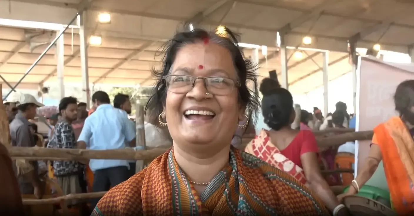 पूर्वी बर्धमान में मोदी की रैली: जनता में उमंग, महिलाओं ने दिखाई खुशी