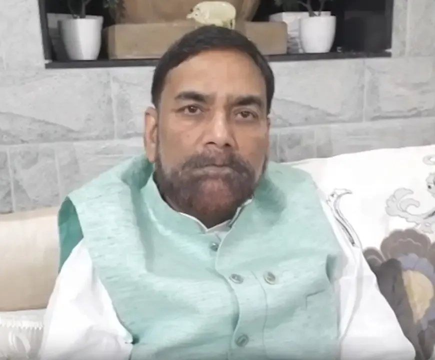 राजीव रंजन: चुनाव आयोग को पश्चिम बंगाल में अधिकारियों के तबादले का पूरा अधिकार