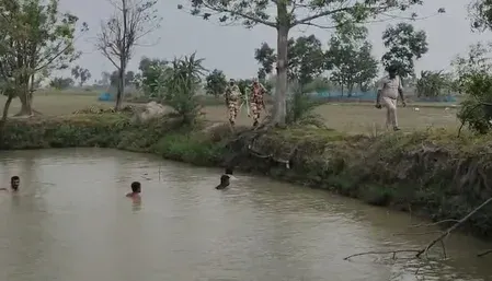 गोसाबा के तालाब से देसी रिवॉल्वर बरामद, पुलिस ने कई तालाबों में चलाया तलाशी अभियान