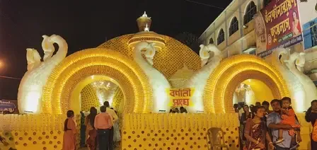पश्चिम बंगाल: इस दुर्गा पूजा में मसालों से बनी हैं कहावतें! देखिए काकद्वीप का अद्भुत पंडाल