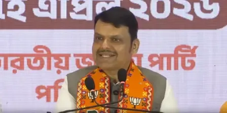 पश्चिम बंगाल में सीपीआईएम के शासन से भी बदतर स्थिति, उद्योगपति महाराष्ट्र हो रहे शिफ्ट: देवेंद्र फडणवीस