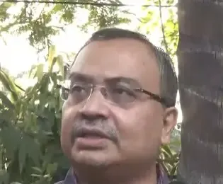 पश्चिम बंगाल मतदान विवाद: TMC ने लगाए हेराफेरी के आरोप, स्ट्रॉन्ग रूम CCTV फुटेज पर सवाल
