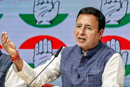 पासपोर्ट विवाद: कांग्रेस महासचिव रणदीप सुरजेवाला को असम क्राइम ब्रांच का समन, 23 मई को होंगे पेश