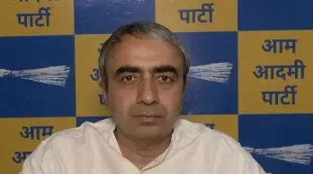 पवन खेड़ा की सुप्रीम कोर्ट से जमानत पर AAP नेता अनुराग ढांडा का भाजपा पर निशाना, बोले — चुनाव में एजेंसियों का दुरुपयोग