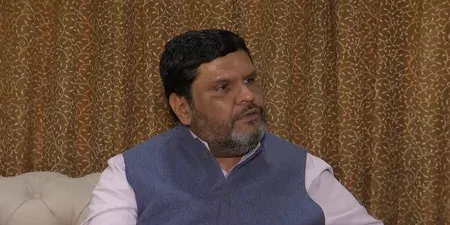 गौरव वल्लभ का पवन खेड़ा पर हमला: हिमंता की पत्नी पर झूठे आरोप, न्यायिक सजा की चेतावनी
