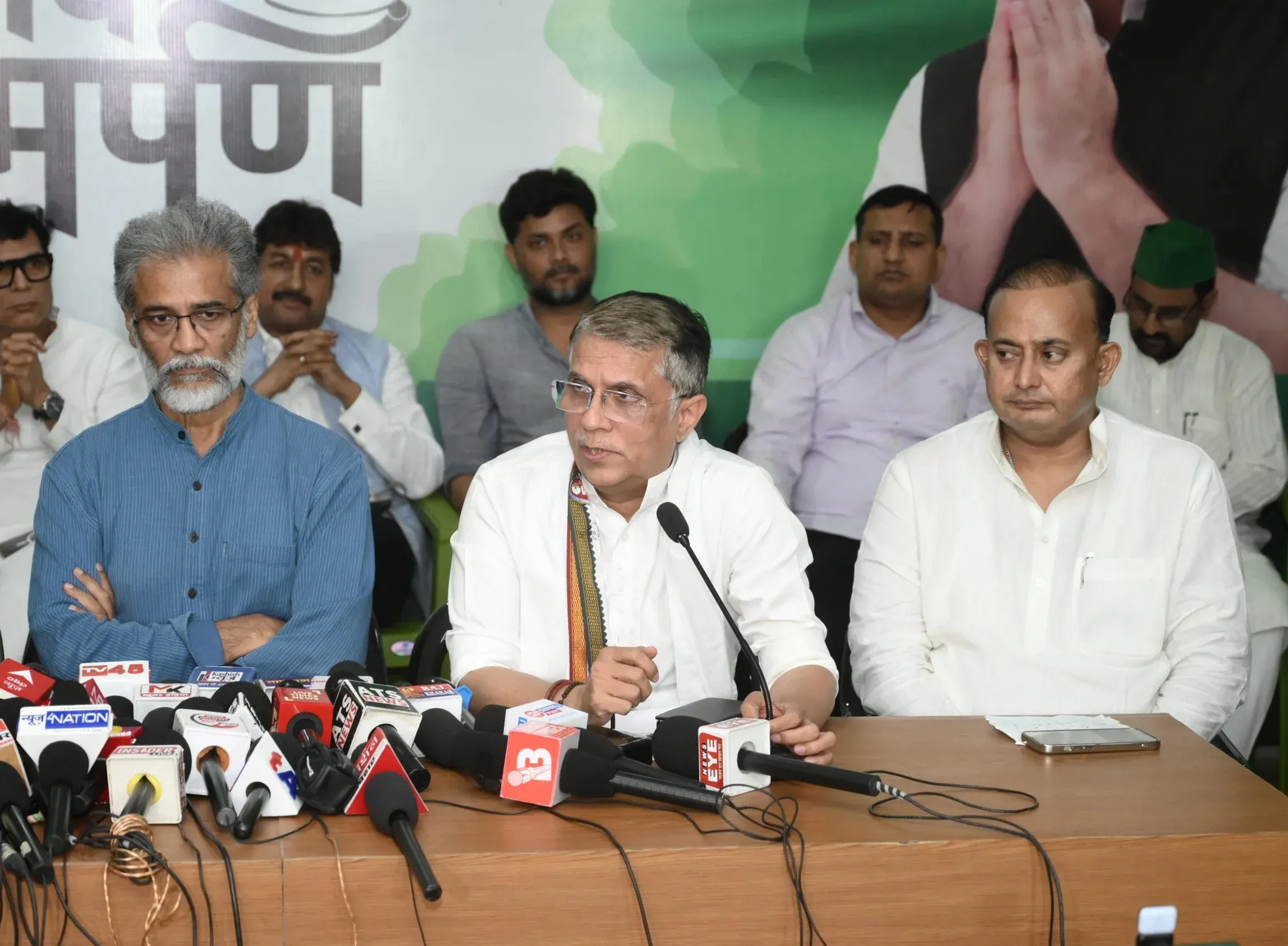 Is Pawan Khera Right to Criticize Modi Government and ECI Over Voter List Revision in Bihar?