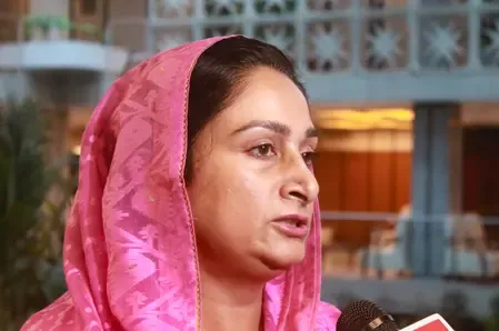 Pay tributes to Guru Tegh Bahadur on first day of Parliament, says Harsimrat Kaur Badal 