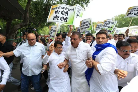 मीनाक्षी नटराजन का राज्यसभा नामांकन रद्द: कांग्रेस का दिल्ली में प्रदर्शन, BJP पर 'सीट चोरी' का आरोप