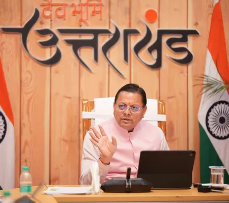 वनाग्नि, पेयजल और बिजली पर सीएम धामी की समीक्षा बैठक: 1,000 नए फॉरेस्ट गार्ड और शीतलाखेत मॉडल लागू होगा