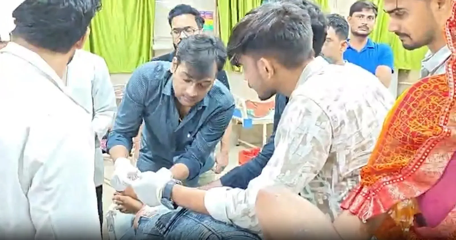 फर्रुखाबाद में प्रेम विवाद: फोन पर झगड़े के बाद युवक ने युवती को मारी गोली, पुलिस की टीमें आरोपी की तलाश में
