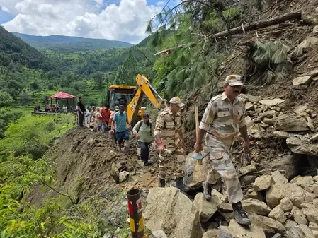 क्या चमोली में बादल फटने से आईटीबीपी ने राहत कार्य संभाला?