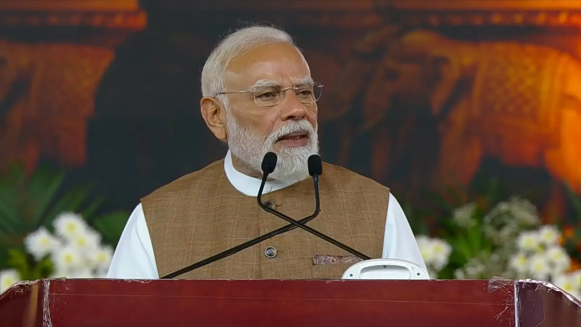 पीएम मोदी ने कहा: हम पहले की सरकारों की गलतियों को सुधार रहे हैं, पांडुलिपियों का संरक्षण हमारी प्राथमिकता