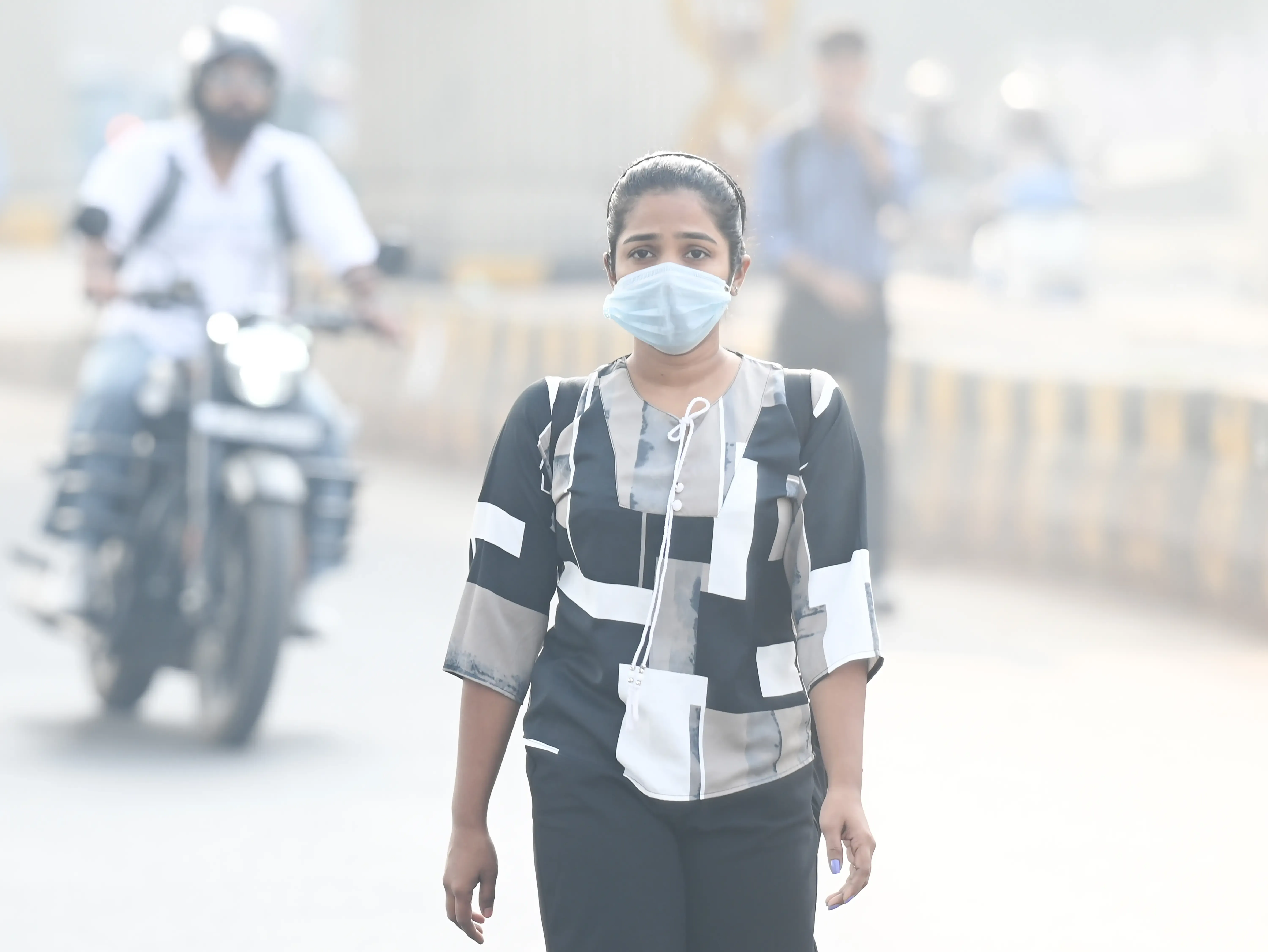 Is There a 'Nationwide Public Health Emergency' Due to Rising Air Pollution in India?