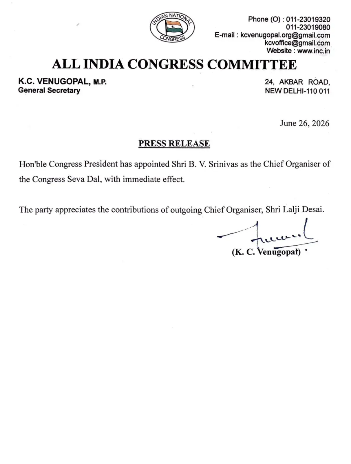 Pilot congratulates Srinivas on Congress Seva Dal chief organizer role