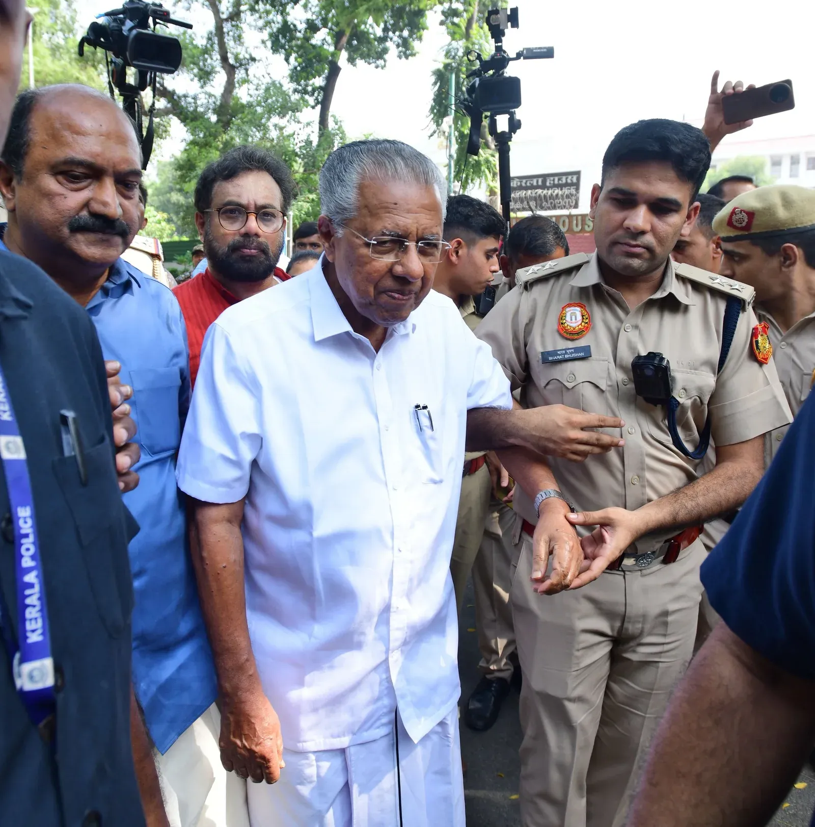 Pinarayi Vijayan Slams Modi Govt Over Jantar Mantar Crackdown