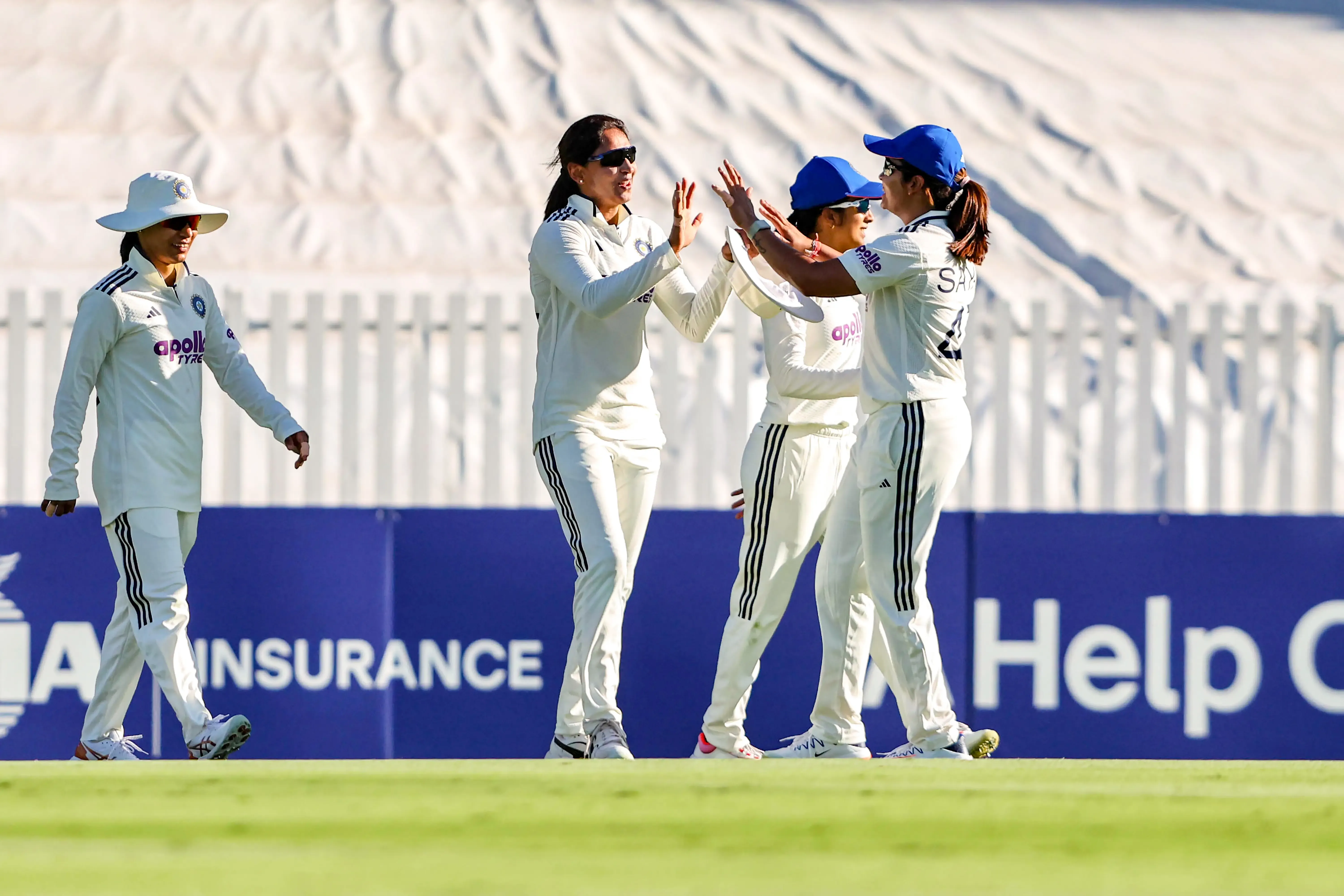 पिंक बॉल टेस्ट: एनाबेल सदरलैंड की शानदार बल्लेबाजी, ऑस्ट्रेलिया ने भारत को 10 विकेट से हराया