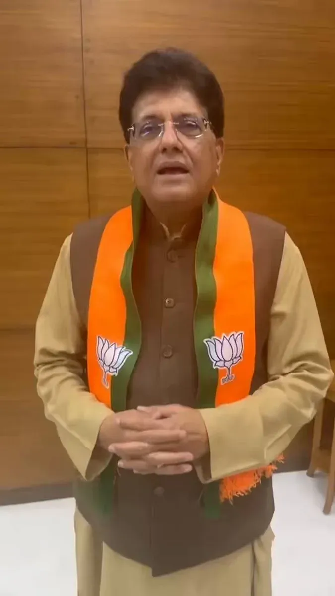 Piyush Goyal calls Mumbai to march for Modi at Borivali padyatra