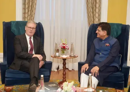 How did Piyush Goyal and Keir Starmer deepen trade ties?
