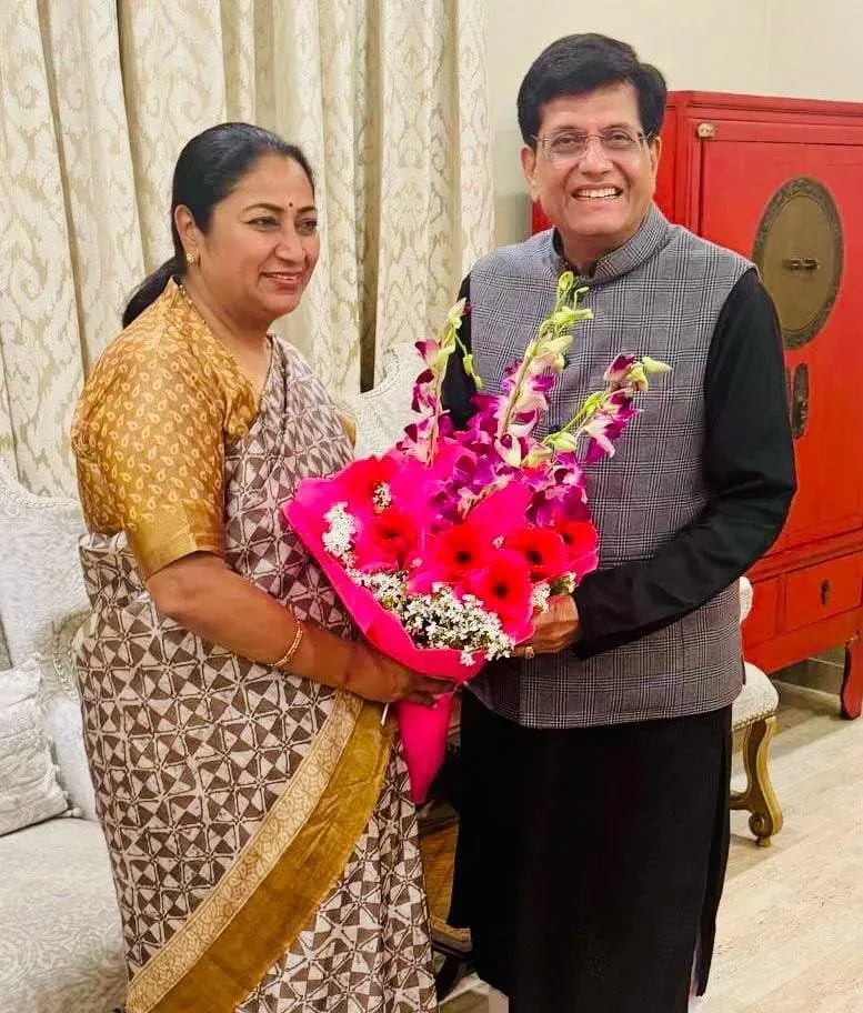 Piyush Goyal Wishes Delhi CM Rekha Gupta on Birthday