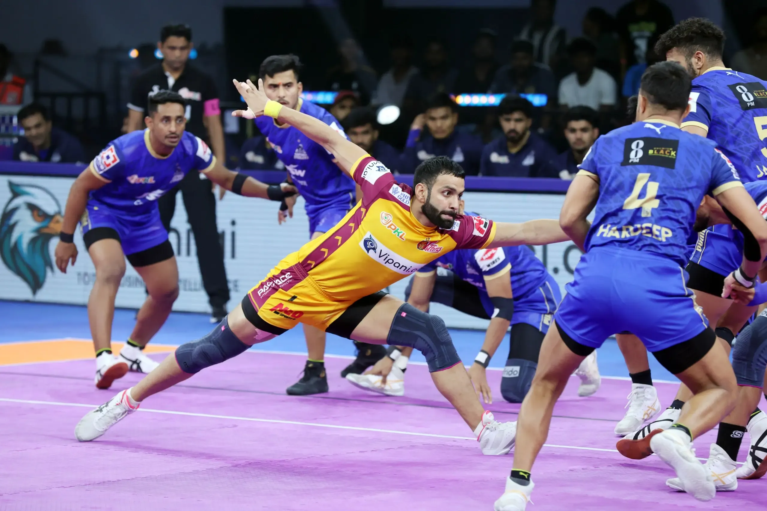 How Did Bharat Shine in His 100th Game as Titans Defeated Steelers?