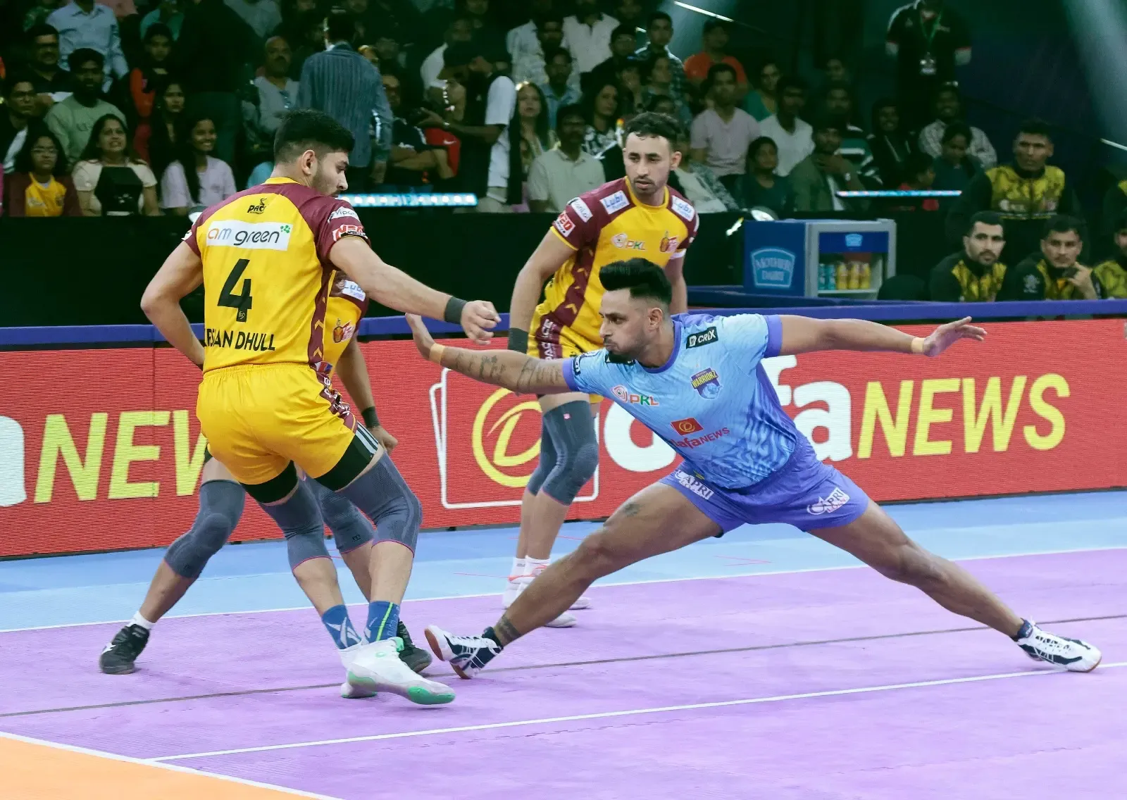PKL Season 11: Telugu Titans Triumph Over Bengal Warriorz Despite Maninder's Exceptional Performance