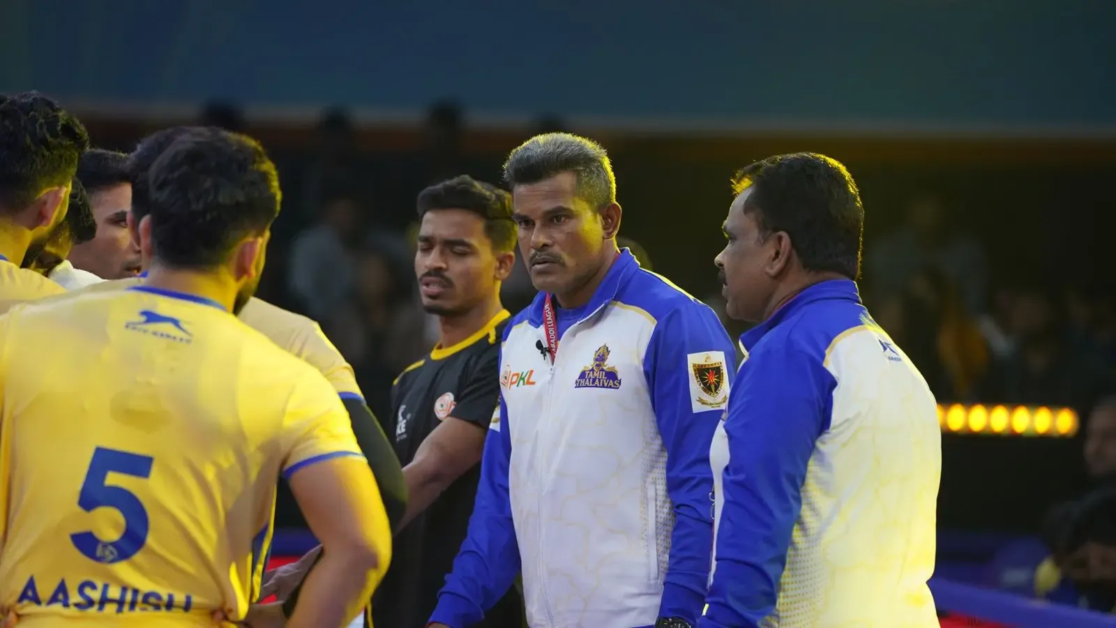 Tamil Thalaivas Bid Farewell to Coaches Udayakumar and Dharmaraj Cheralathan