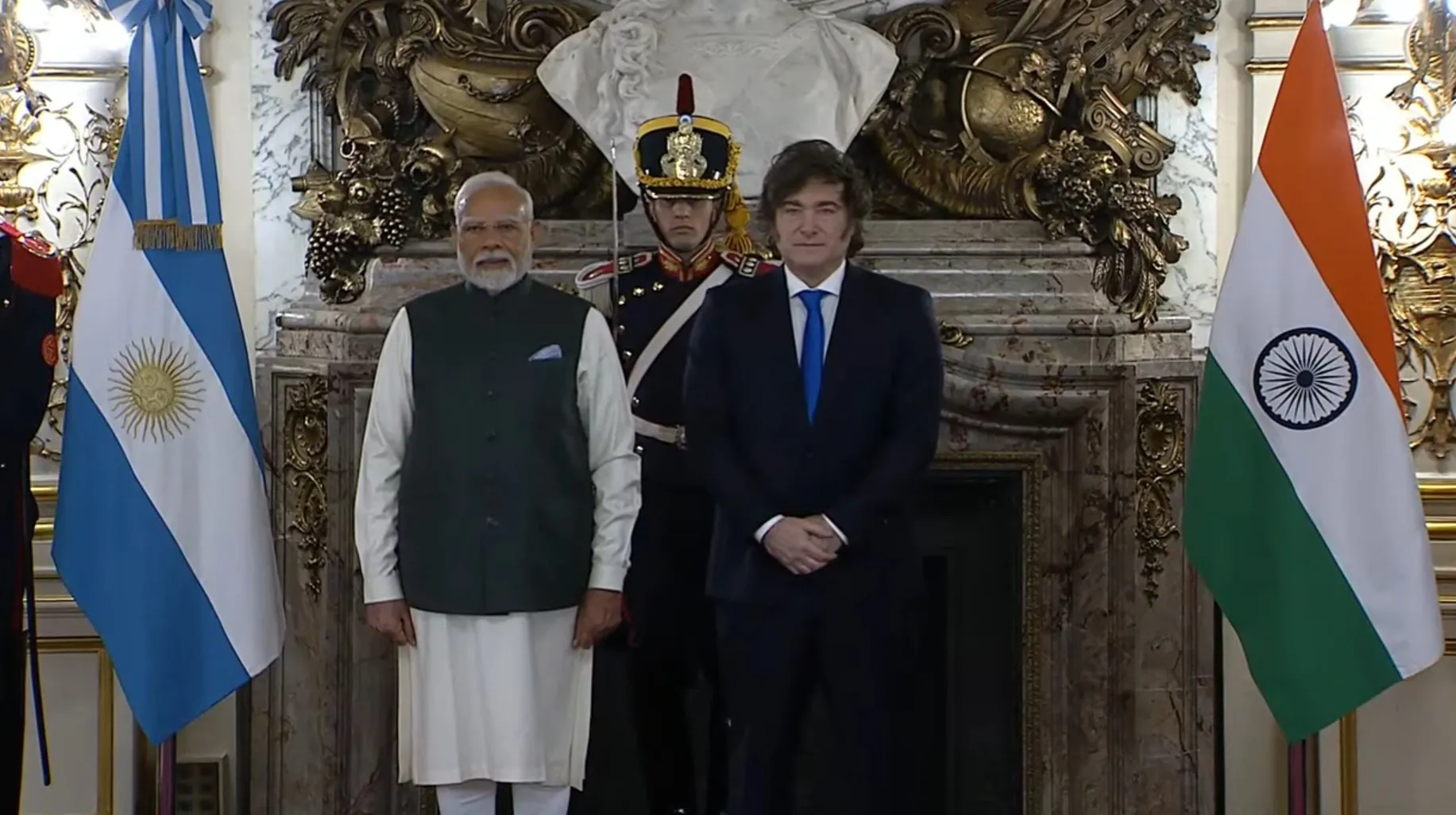 How Was PM Modi Welcomed by Argentina's President Milei at the Historic Casa Rosada?