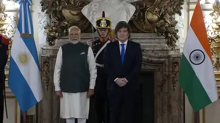 How Was PM Modi Welcomed by Argentina's President Milei at the Historic Casa Rosada?