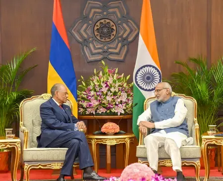 What Did PM Modi and Mauritian PM Ramgoolam Discuss Regarding Bilateral Relations Ahead of the AI Summit?