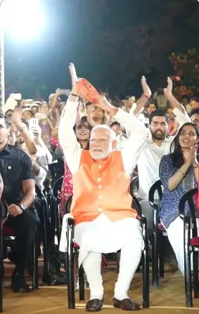 PM Modi attends Bhajan Clubbing event in Delhi on Deendayal Upadhyaya's 110th birth anniversary