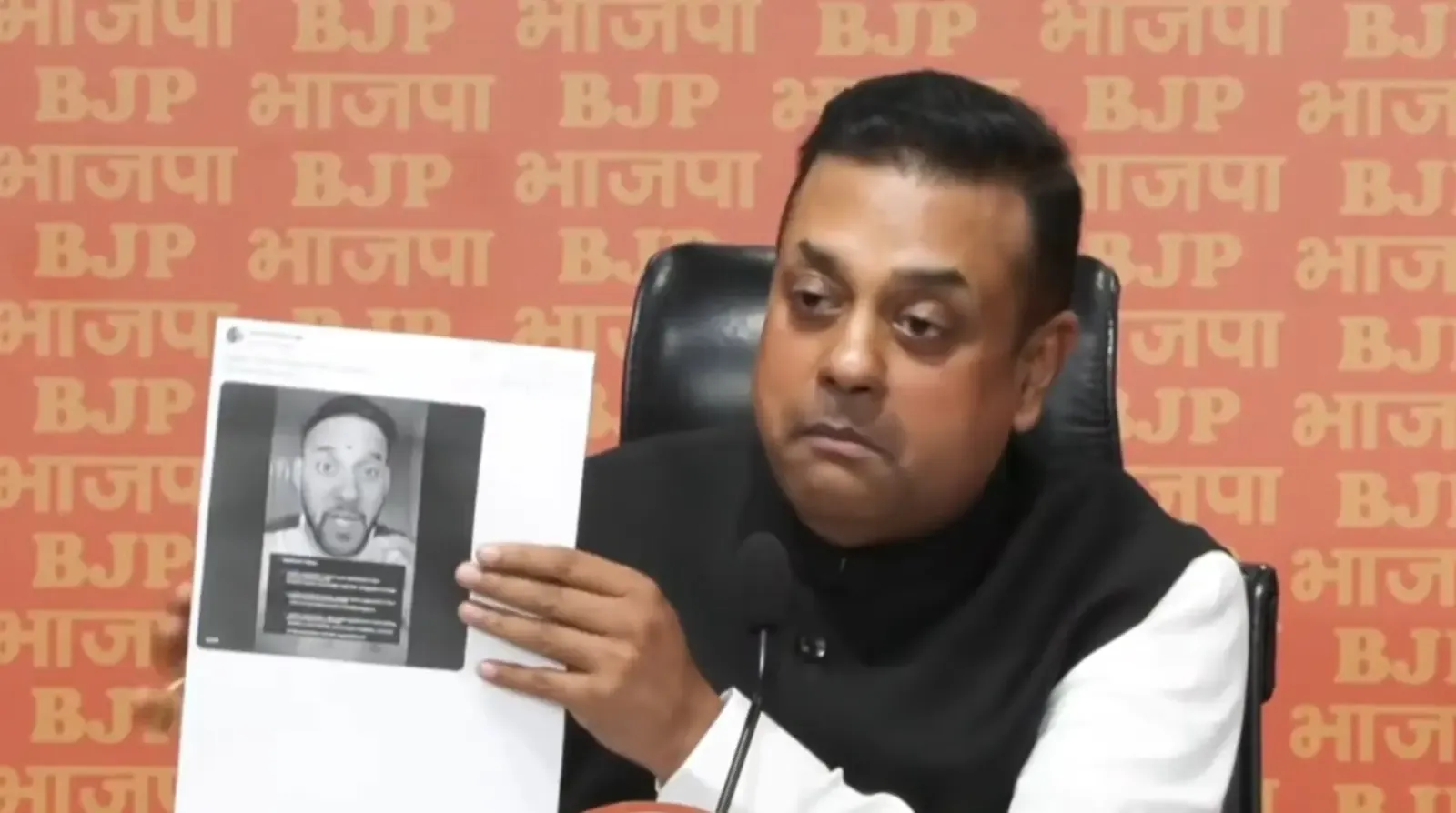 क्या पीएम मोदी और देश का अपमान करने में कसर नहीं छोड़ रहे राहुल गांधी?