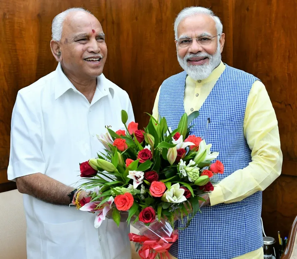 PM मोदी बने सबसे लंबे कार्यकाल वाले निर्वाचित प्रधानमंत्री, 4,399 दिनों में नेहरू का रिकॉर्ड पीछे
