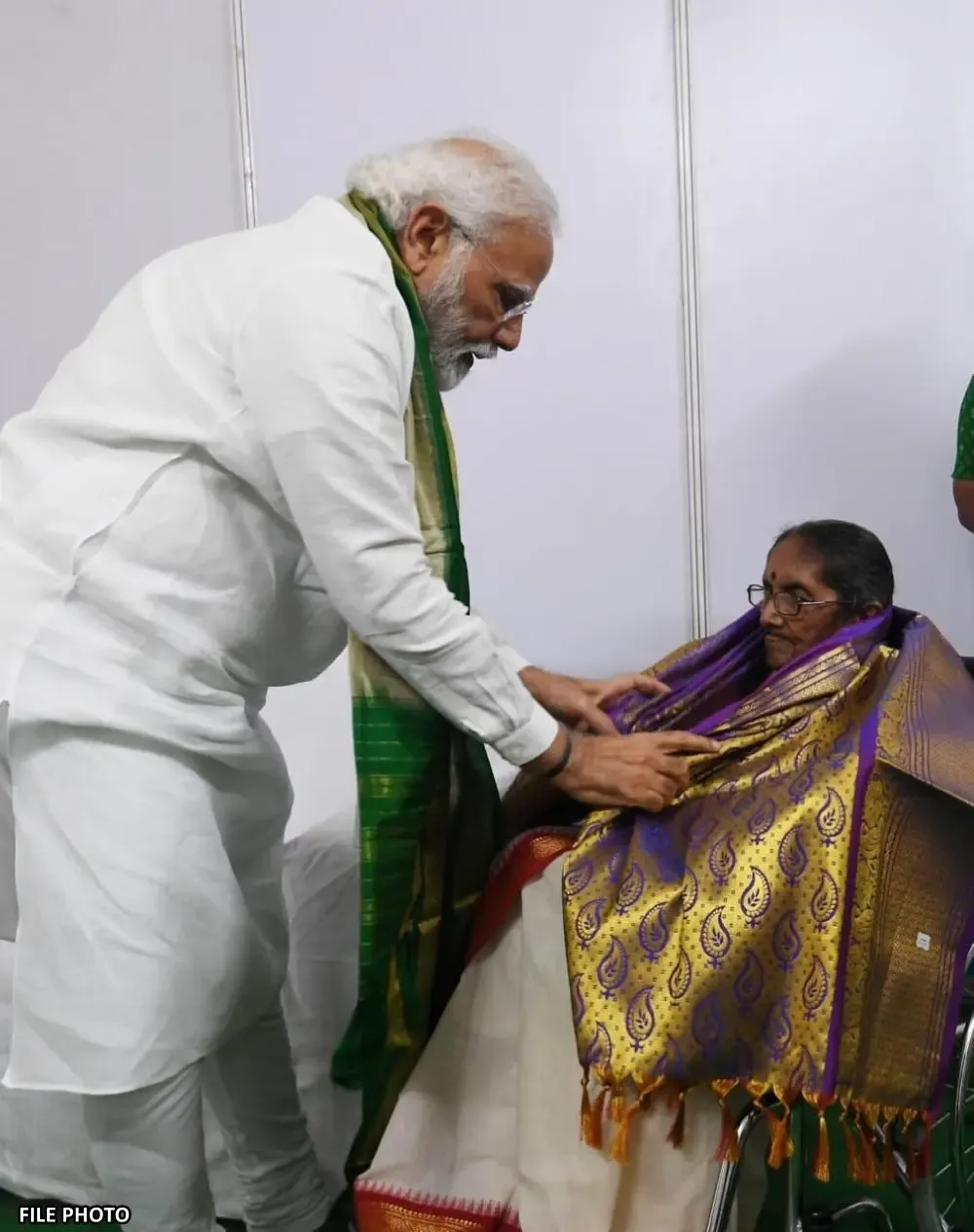 PM Modi Mourns the Loss of Renowned Gandhian Krishna Bharati