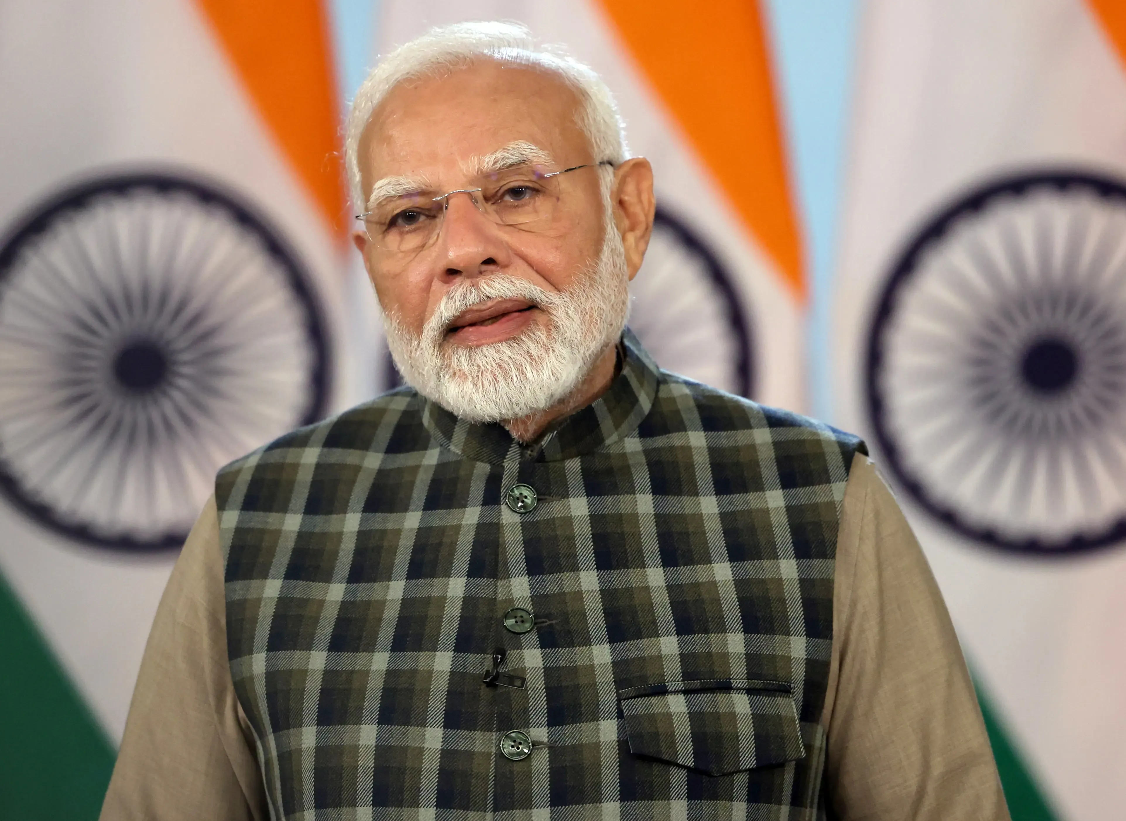 PM Modi Mourns Lives Lost in Mumbai Boat Tragedy; Declares Rs 2 Lakh Compensation