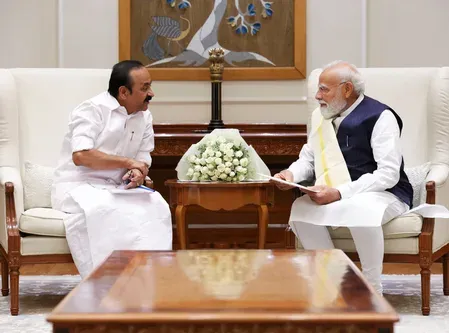PM Modi wishes Kerala CM Satheesan on 62nd birthday, NDA's Thushar pays visit